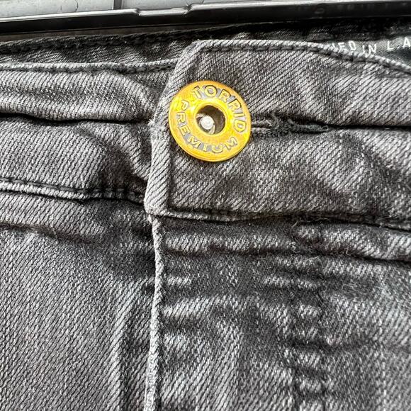 Torrid Jeans Women's 26 R Black High Rise Curvy Premium Stretch Normcore - Picture 8 of 13